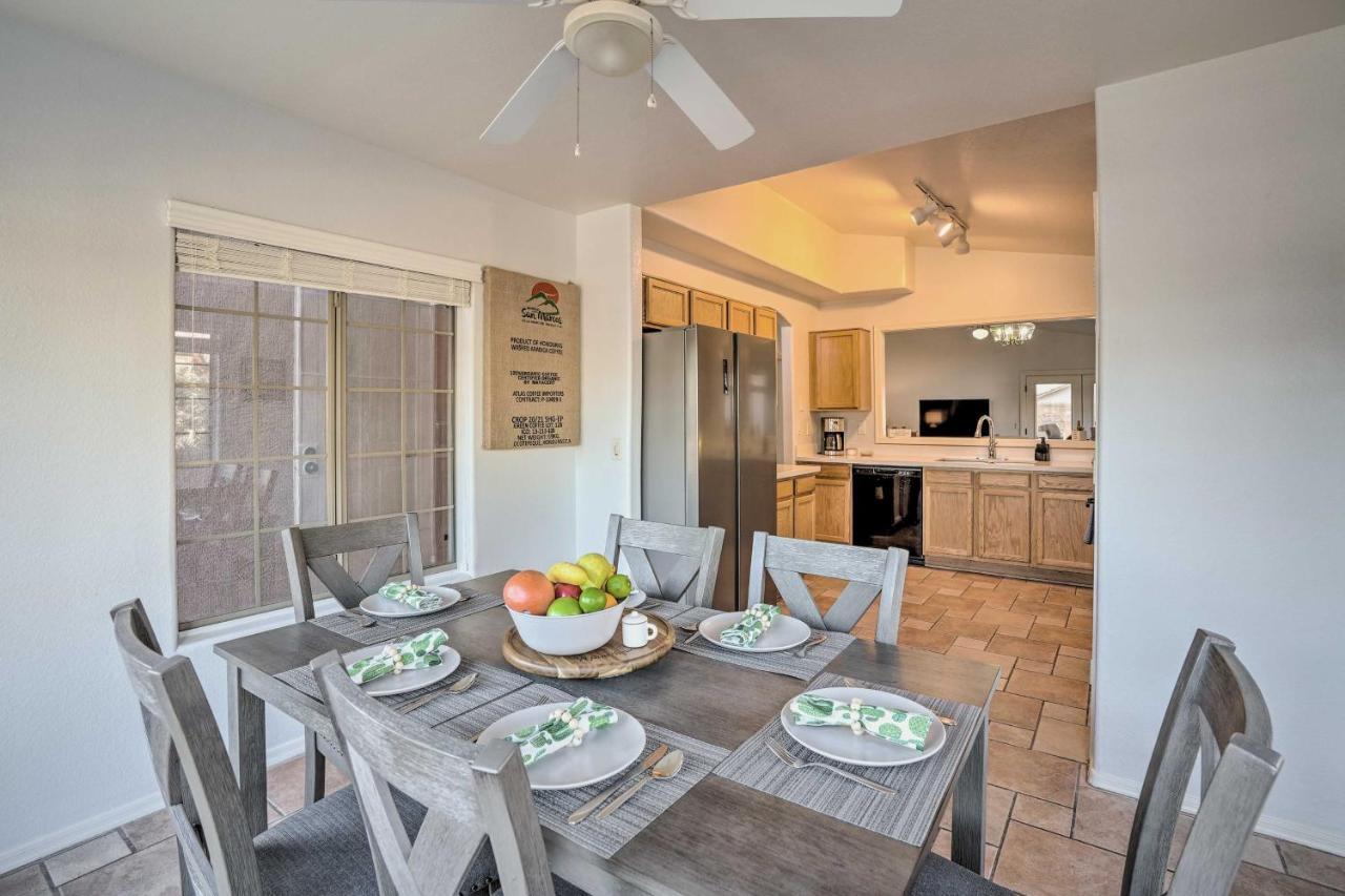 Sunny Surprise Getaway With Private Yard And Pool Vila Exterior foto